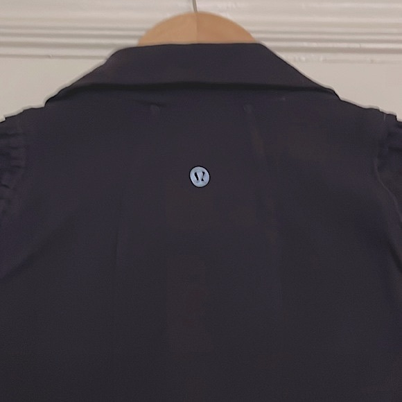 HG Vintage Lululemon Special Edition Jacket - Picture 6 of 8